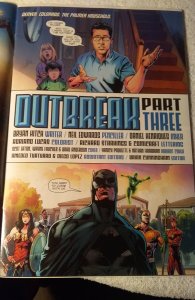 Justice League #10 Wal-Mart Cover (2017) buy 1 get a surprise book free