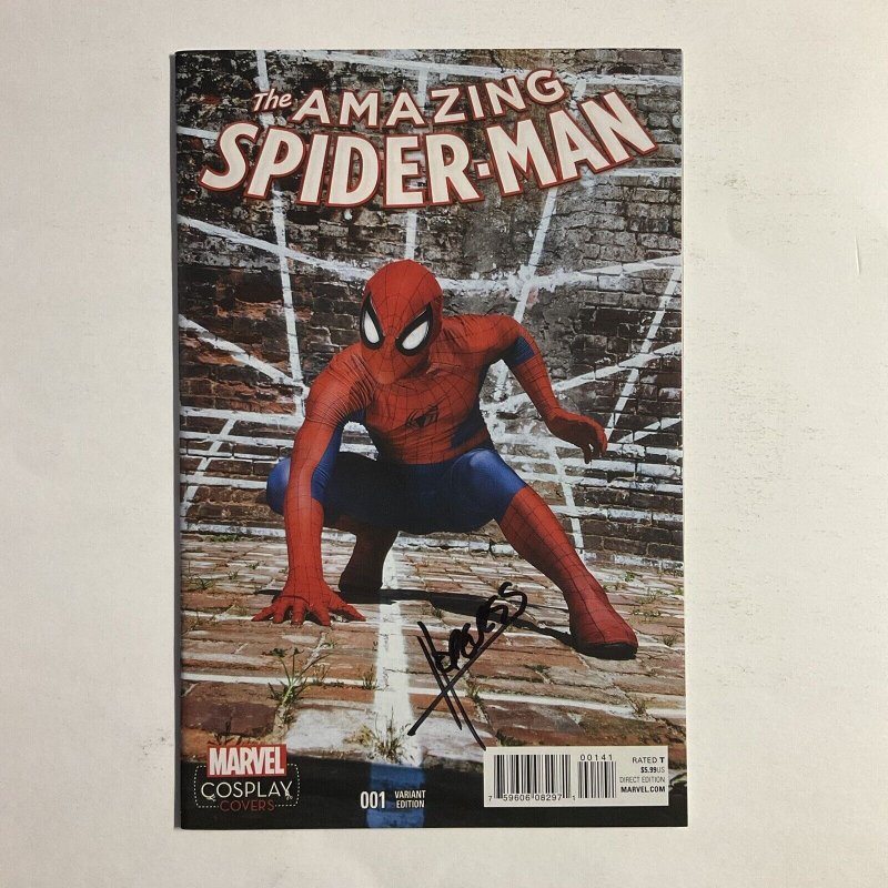 Amazing Spider-Man 1 2015 Signed by Dennis Hopeless Marvel Nm Variant Cosplay