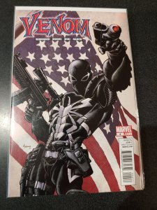 VENOM #4 NEAR MINT 2011 1st PRINT REMENDER MOORE MARVEL COMICS