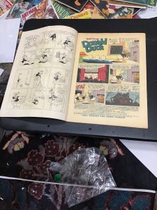 Walt Disney's Comics & Stories #216 (1958) jumping Frog! Grandma by Bark...