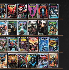 Huge Lot 140+ Comics with Nightwing, Titans, Aquaman, World& & More!