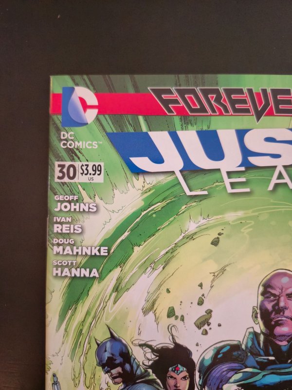 Justice League #30 VF(2014) 1st cameo Cruz