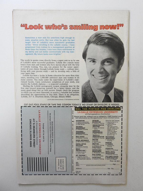 The Incredible Hulk #205 (1976) VG+ Condition! Tape stain front cover