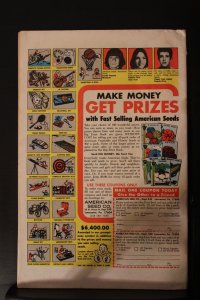 The Incredible Hulk #200 (1976) Mid-Grade 200th Issue key all friends cover wow!