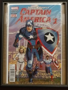 Captain America: Steve Rogers #1 in Near Mint  condition. Marvel comics Nw167