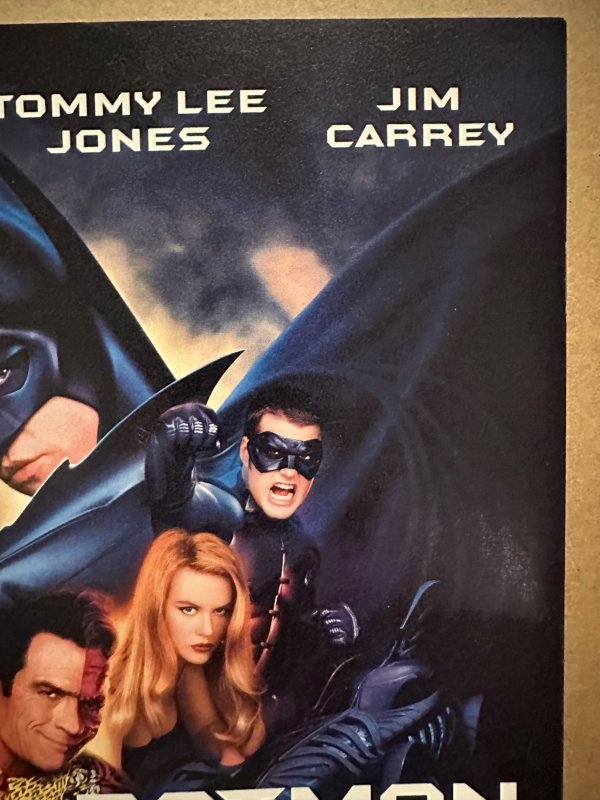 Detective Comics #687 NM Very Rare DCU Variant (1995)