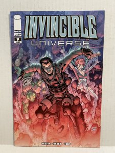 Invincible Universe #9 (2014) Unlimited combimed shipping on all items!