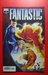 Fantastic Four #15 (2023) 1:25 Francesco Mobili Variant NM+