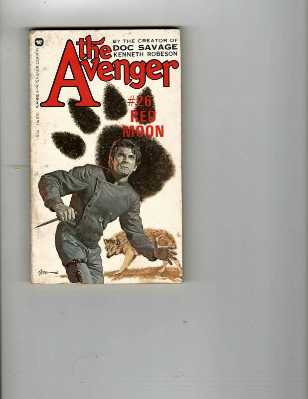 3 Books The Avenger Red Moon College Confidential He's Your Dog Charlie! JK11