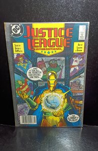 Justice League International #15 Newsstand Edition (1988)