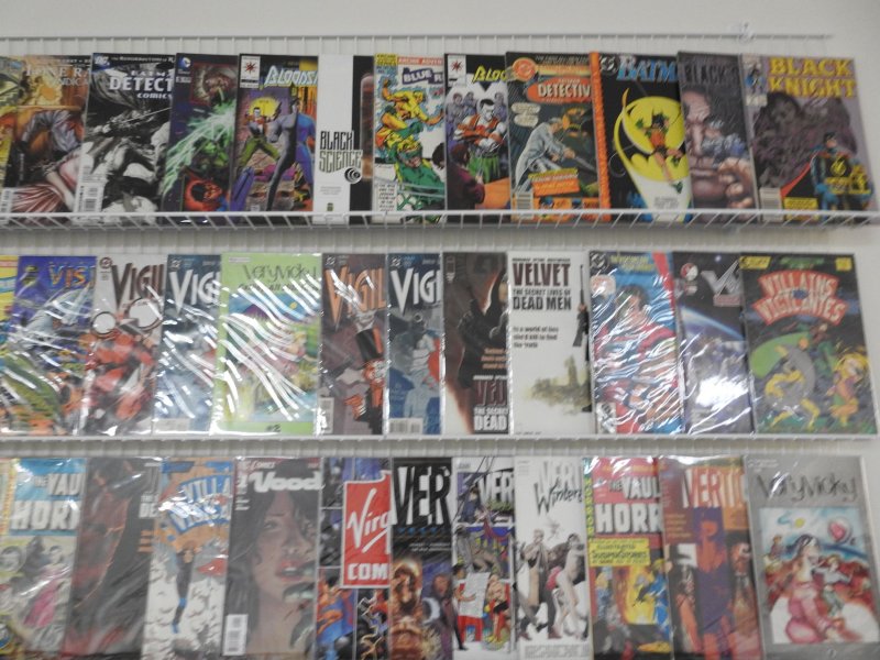 Huge Lot 110+ Comics W/ Batman, Daredevil, Captain America+ Avg Fine/VF Cond!!
