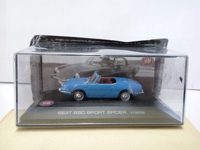 Coche Escala/Scale Diecast Car: SEAT 850 SPORT SPIDER (1969)