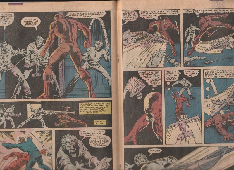 Daredevil(vol. 1)# 218 The Return of the Jester !