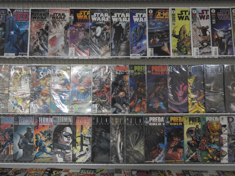 Huge Lot 150+ Comics W/ Walking Dead, Star Wars, Predator+ Avg VF Condition!