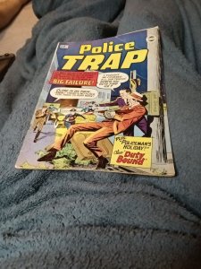 POLICE TRAP #17 Silver Age 1964 BIG FAILURE!  I.W./SUPER Comics Crime Book