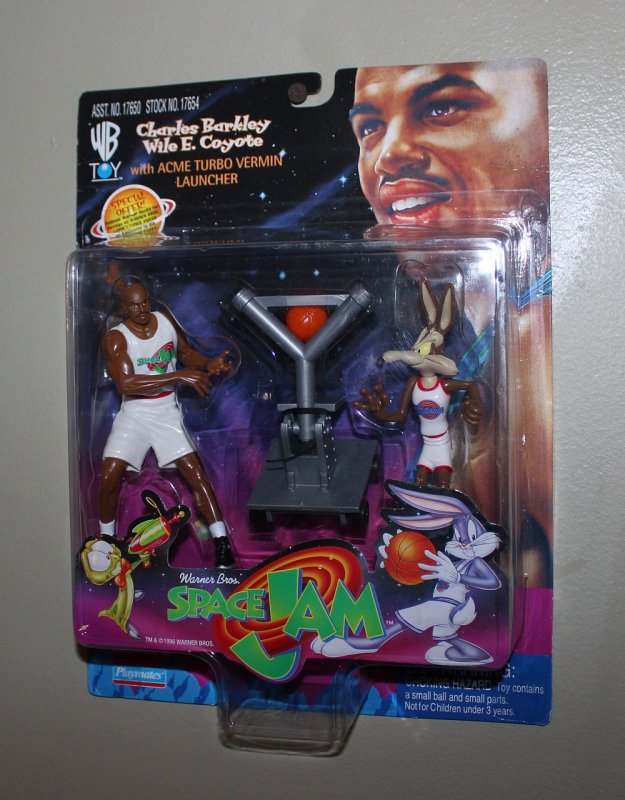 Michael Jordan Space Jam: Charles Barkley vs Wile E. Coyote Figure MOC  1996