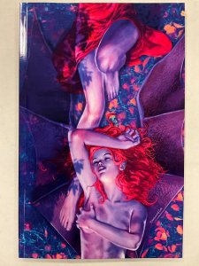 Razorblades: The Horror Magazine #4 Raymond Lee Virgin