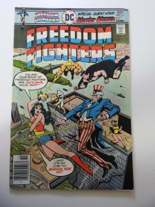 Freedom Fighters #4 (1976) FN/VF Condition