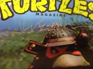 Teenage Mutant Ninja Turtles Magazine 3D signed by Eastman