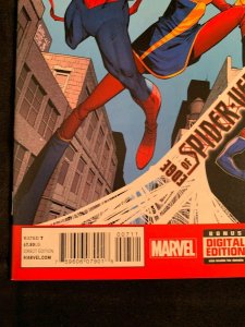 AMAZING SPIDER-MAN (2014) #7 VF 1st print 1st SPIDER-VERSE UK Marvel Comics