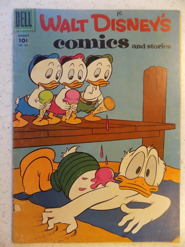 Walt Disney's Comics & Stories #203 (1957)