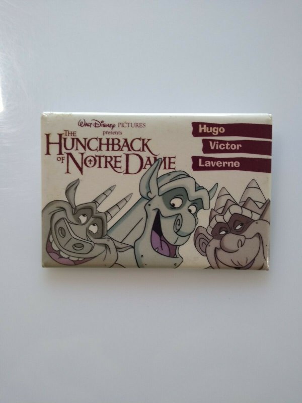 Disney Hunchback Of Notre Dame 3 x 2 Button Badge Vintage 1996 Movie Promo 