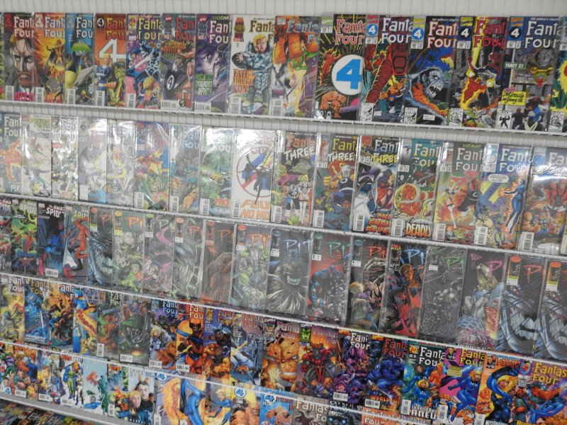 Huge Lot 200+ Comics W/ Fantastic Four, Spider-Man, Pitt+ Avg VF Condition!