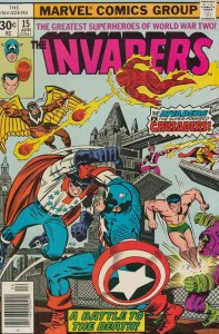 Invaders #15 FN ; Marvel | Jack Kirby
