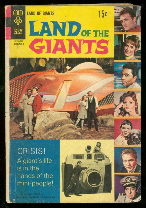 LAND OF THE GIANTS #5 1969-GOLD KEY PHOTO COVER--TV G/VG