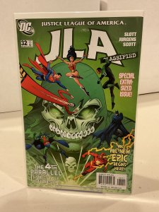 JLA Classified #32  9.0 (our highest grade)  2007  Slott & Jurgens!
