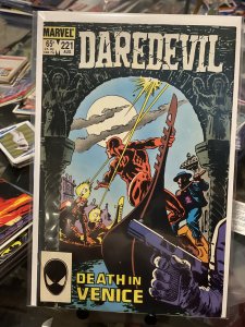 Daredevil #221 (1985)