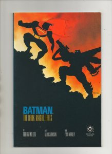 Batman The Dark Knight Returns #4 - Falls Frank Miller Superman (Grade 9.0) 1986