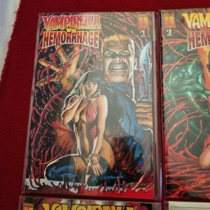 Lot 4 Comics - Vampirella R.I.P - Vampirella Vs Hemorrhage 1,2,3 (Havasu Surplus