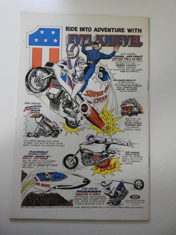 The Inhumans #9 FN+ Condition