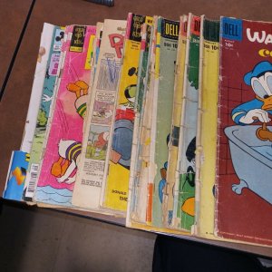 Walt Disney's Comics And Stories 25 Issue Silver Bronze Age Dell Comics Lot Run