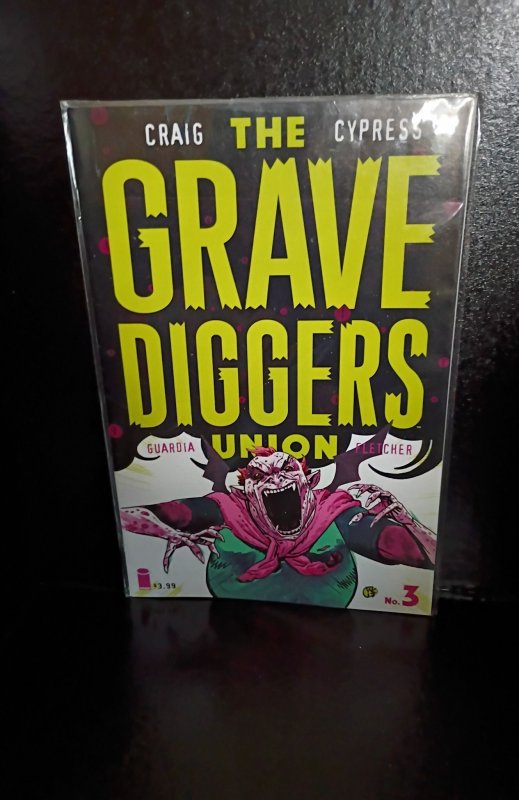 The Gravediggers Union #1, #2 & #3 (2017)