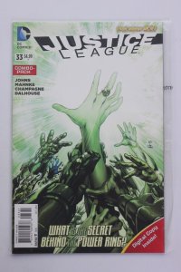Justice League #33 Combo Pack (2014) Justice League NM