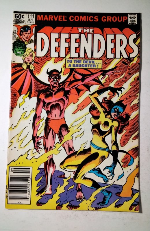 The Defenders #111 (1982) Marvel Comic Book J757