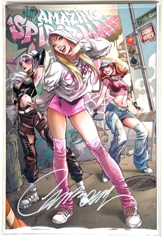 AMAZING SPIDER-MAN #25 J.SCOTT CAMPBELL GWEN STREET-POP COVER SIGNED W/COA 2023.