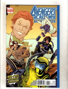 Lot Of 6 Avengers Academy Marvel Comic Books # 13 14 29 30 32 Giant SIze 1 CJ11