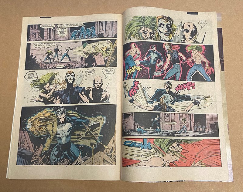 Punisher #8 /  3.0 VG  / Newsstand  / May 1988