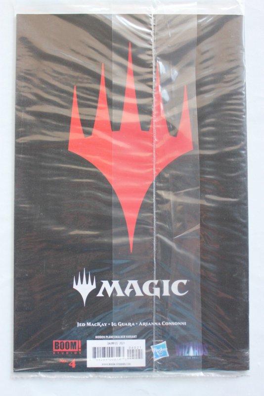 Magic #4 Hidden Planeswalker Variant Cover  (2021) Magic: The Gathering NM
