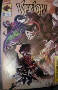 Venom #34 Mayhew Cover A (2021)