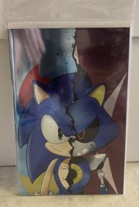 SONIC THE HEDGEHOG IDW - GAVARETE VIRGIN - C2E2 EXCLUSIVE - LIMITED TO 500