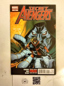 Secret Avengers #33 VF-NM Marvel Comic Book 30 TJ82
