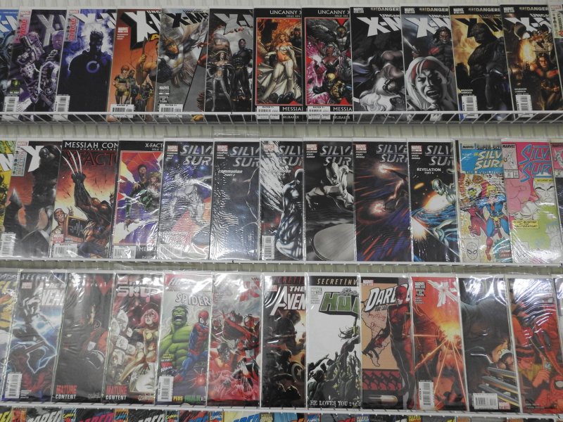 Huge Lot 160+ Comics W/ X-Men, Daredevil, Spider-Man+ Avg VF- Condition!