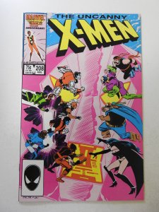 The Uncanny X-Men #208 (1986) VF/NM Condition!