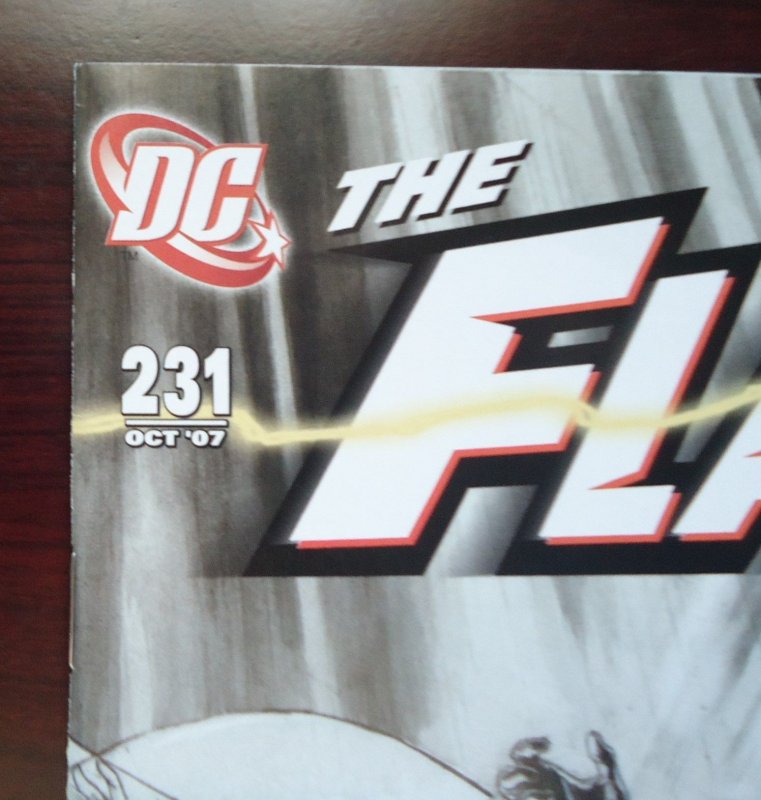 The Flash #231 (2007)  NEAR MINT  Retailer Incentive Edition  Variant