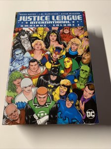 Justice League International V Vol Volume 1 Omnibus Mint Sealed Dc Hc Tpb