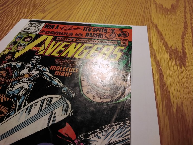 The Avengers #215 Newsstand (1982)